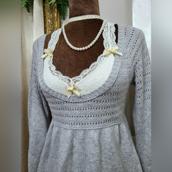 ♡ Y2K ♡ Hollister Grey Rabbit Hair Empire Waist Babydoll Sweater - Picture 2 of 11